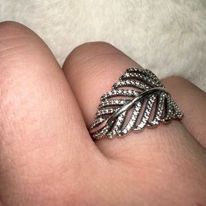 Size 9 (60) Pandora Light as a Feather Ring